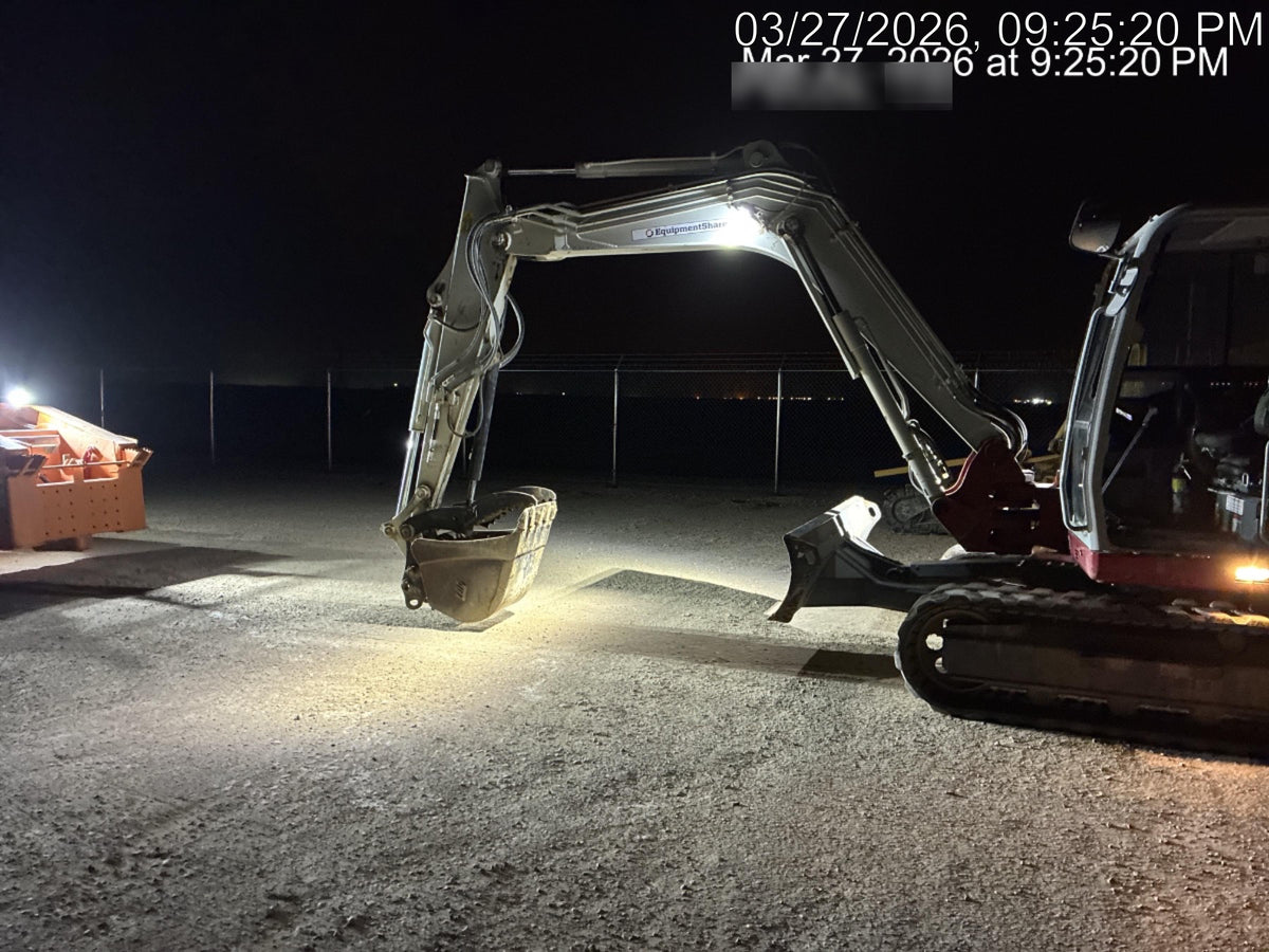 2025 TAKEUCHI 36" Bucket - Takeuchi