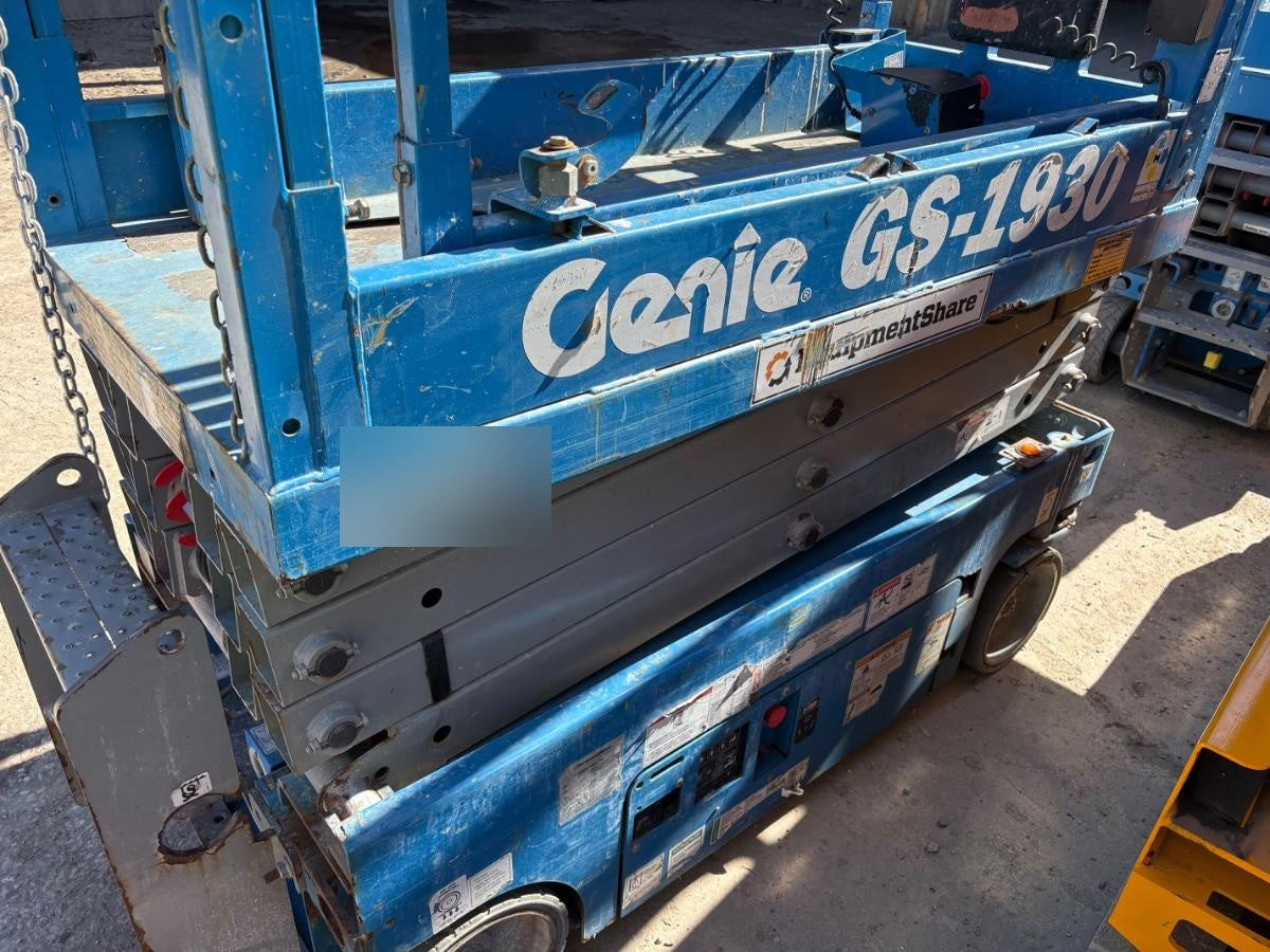2018 GENIE GS-1930