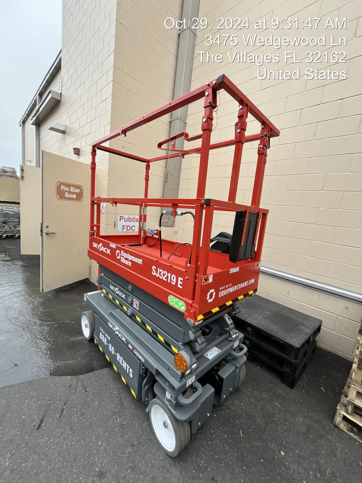 2024 Skyjack SJ3219 Electric Drive, Sld NM Tires, DBcns, RFRails, Power to Platform, T3 + Access Control