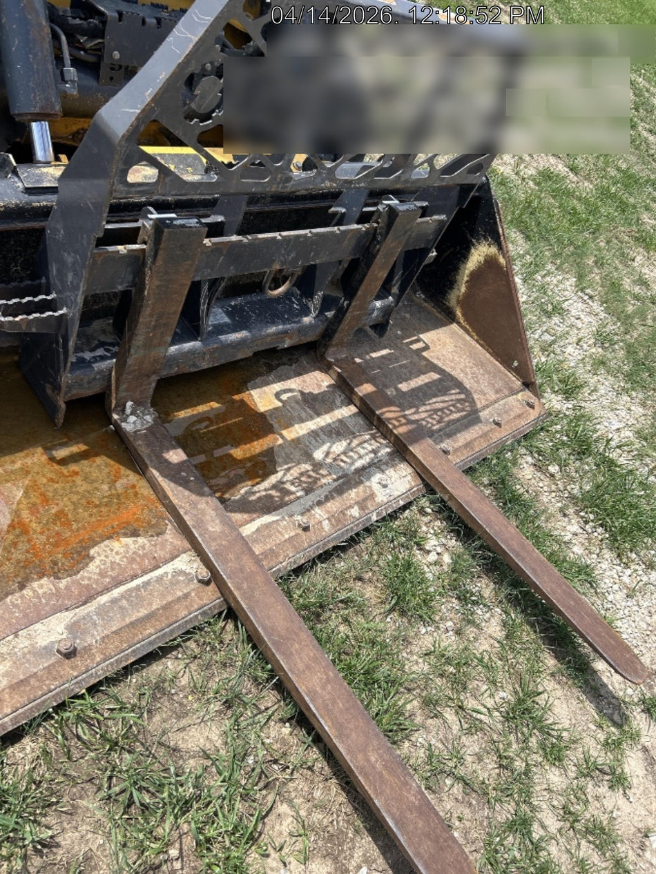 2022 PALADIN 48" Pallet Forks - Paladin