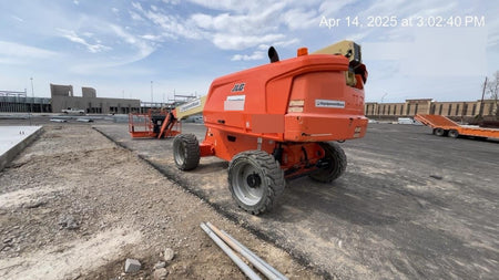 2019 JLG 660SJ