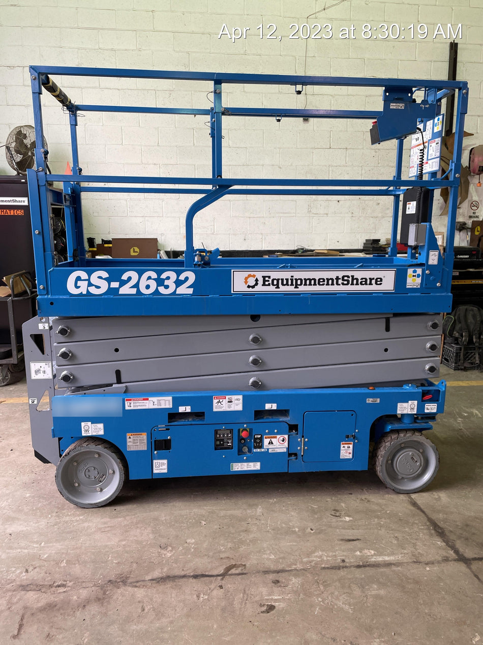 2023 GENIE GS-2632