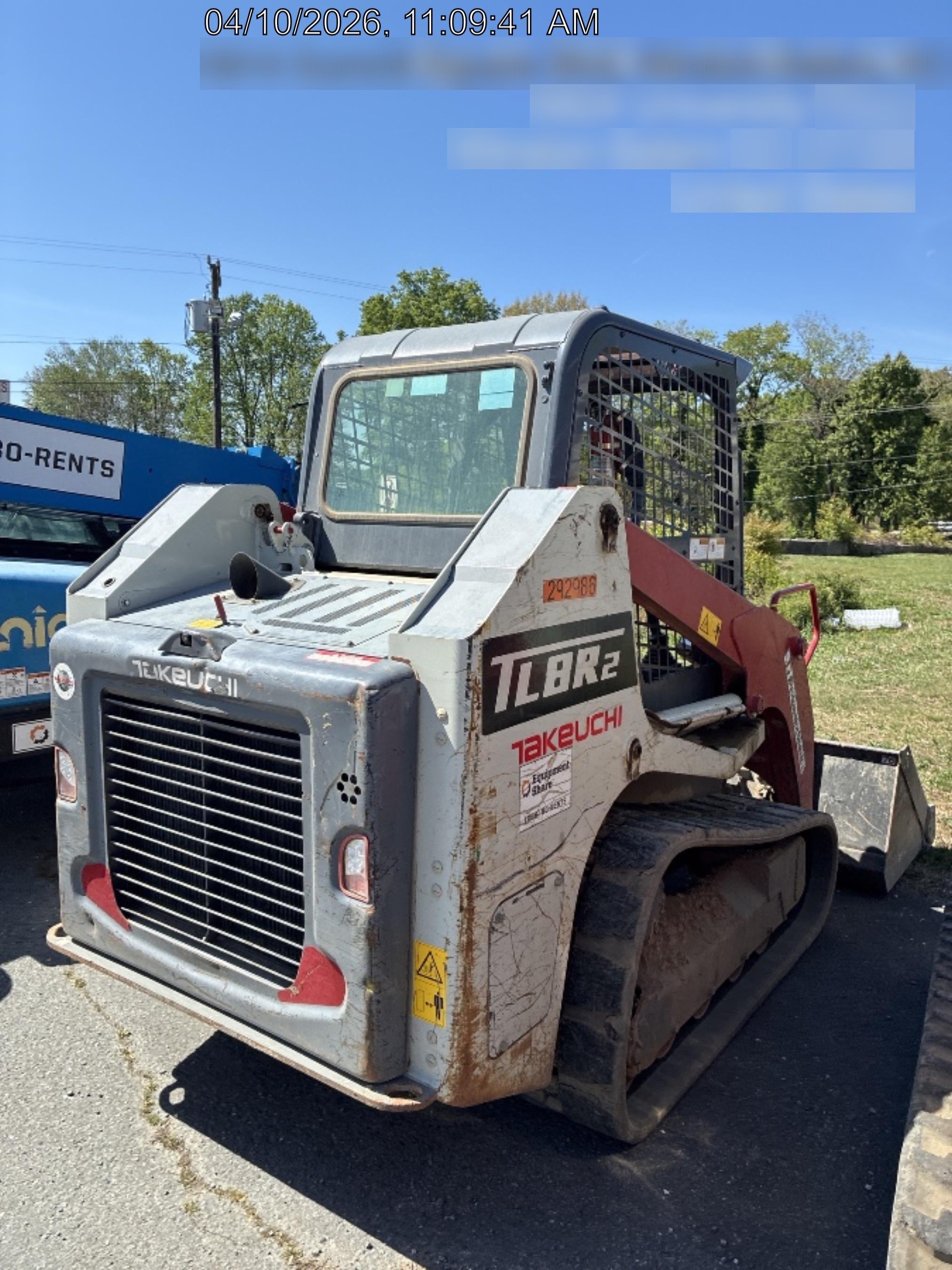 2023 TAKEUCHI TL8R2-R