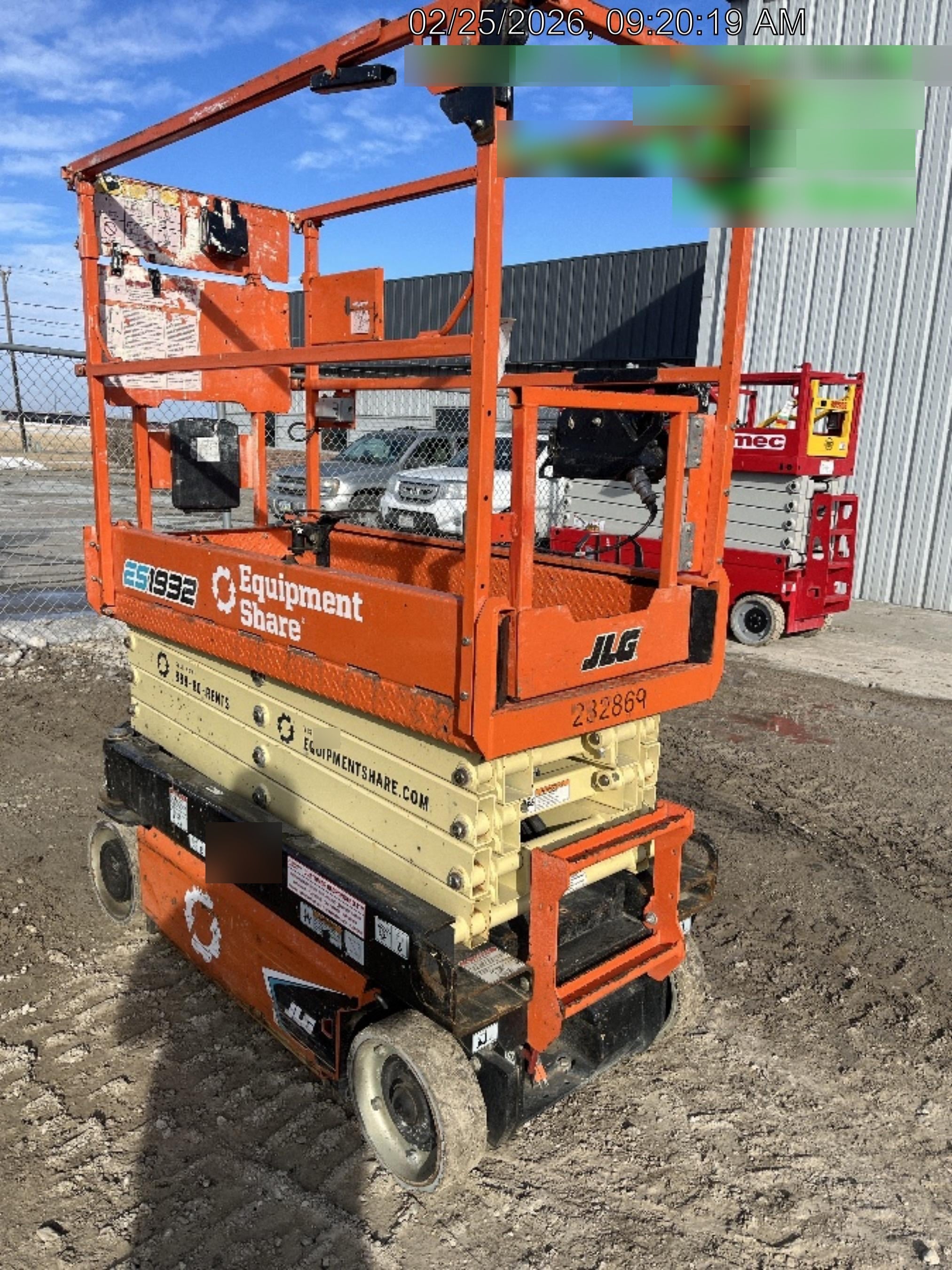 2022 JLG ES1932