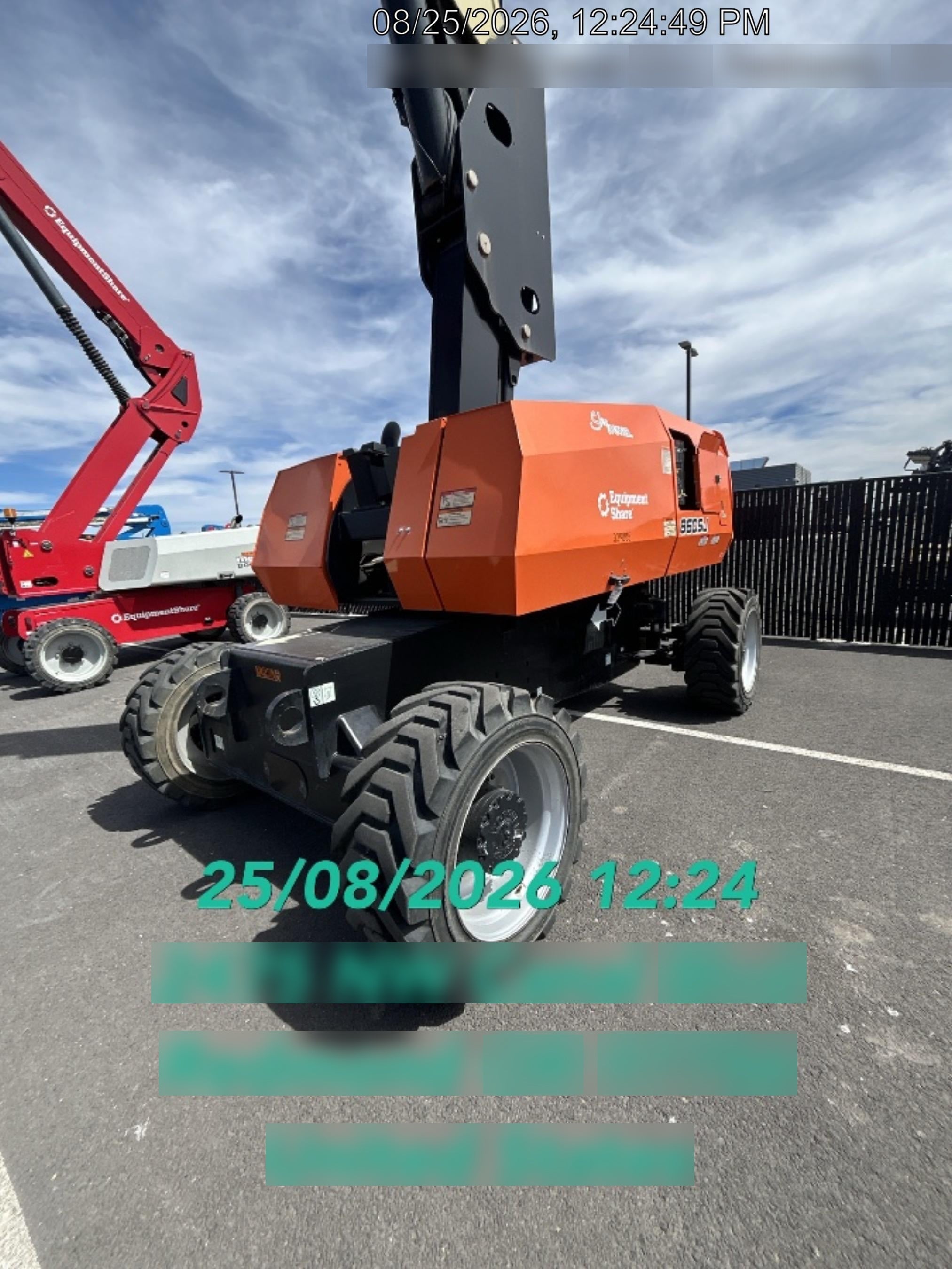 2023 JLG 860SJ