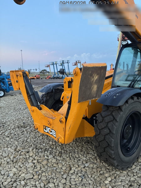 2024 JCB 510-56