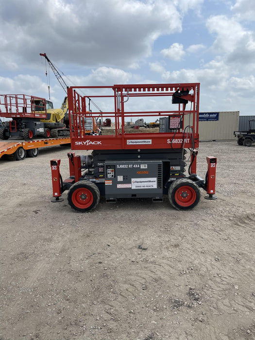 2022 SKYJACK SJ6832 RT