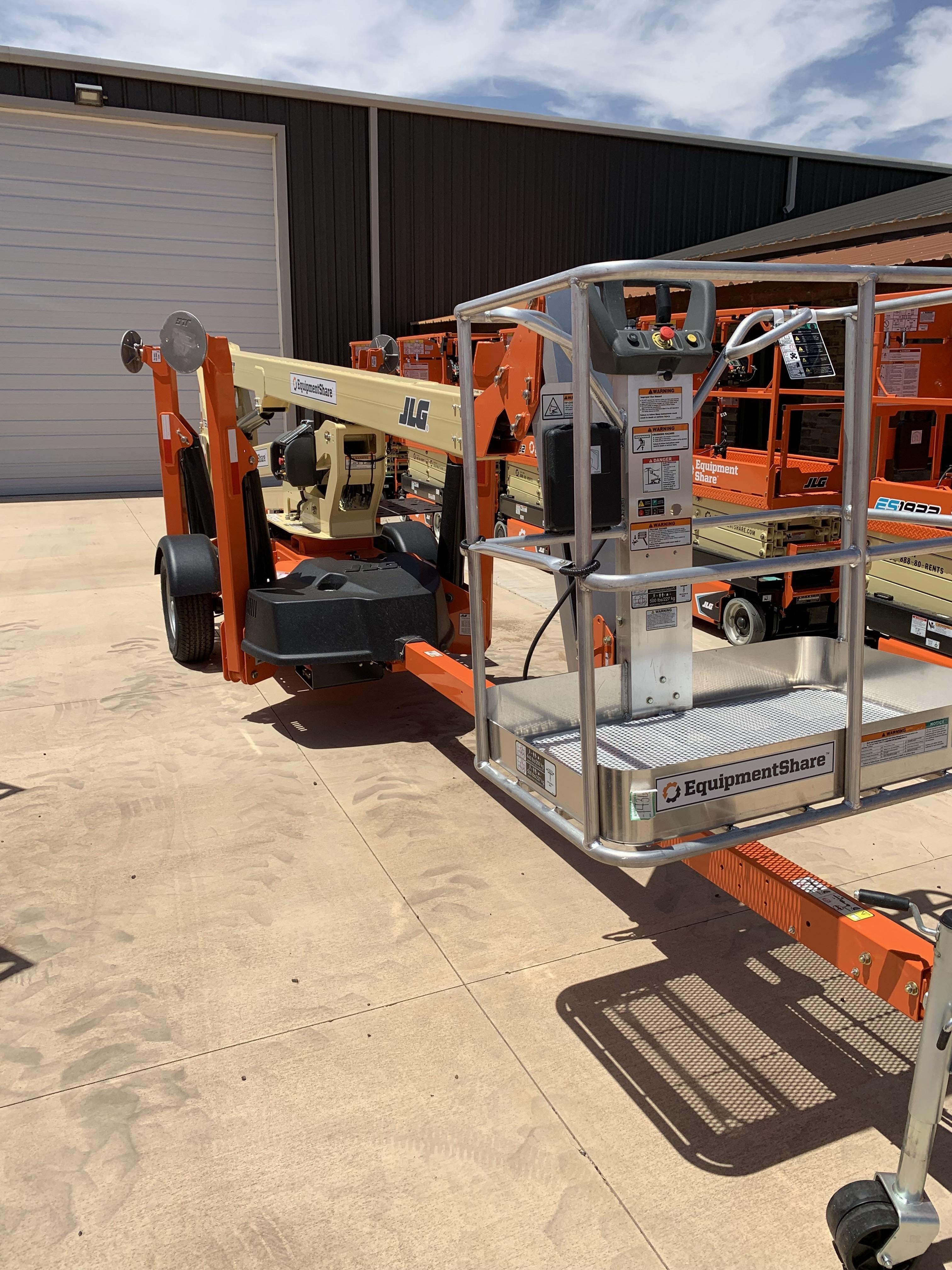 2022 JLG T500J