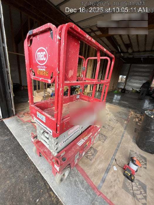 2020 MEC 1330SE Solid NM Tires, Steel Swing out Doors, LCS, Beacon, 900W Invertor