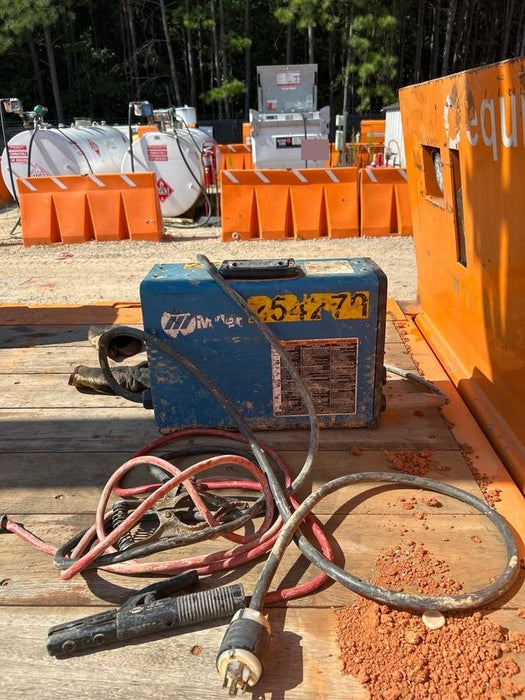 2022 MILLER ELECTRIC CST-282