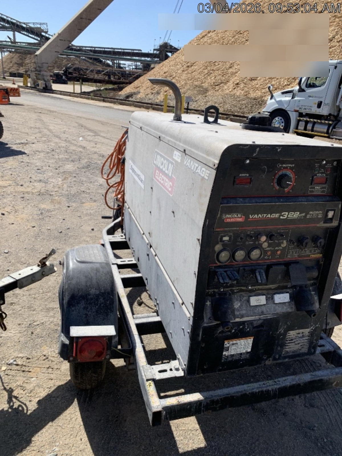 2019 Lincoln Electric Vantage 322 Welder Ready-Pak 3, Two wheel trailer, Fender and Light kit, Cable Rack