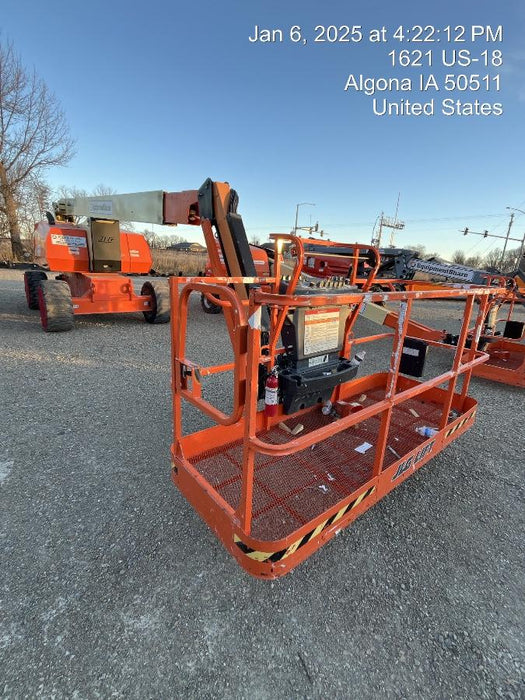 2022 JLG 800AJ