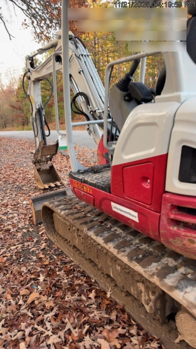 2021 TAKEUCHI TB250-2