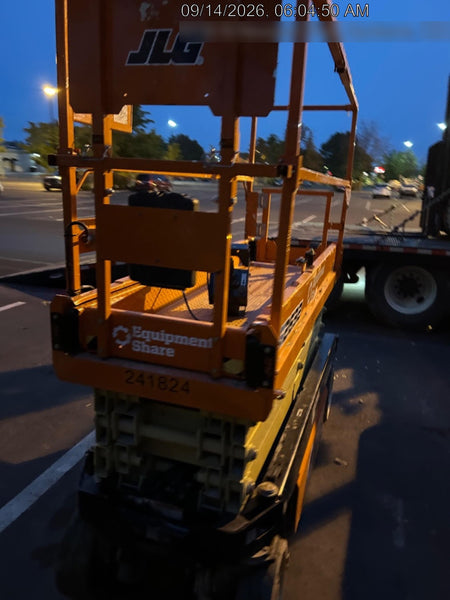 2022 JLG ES2632