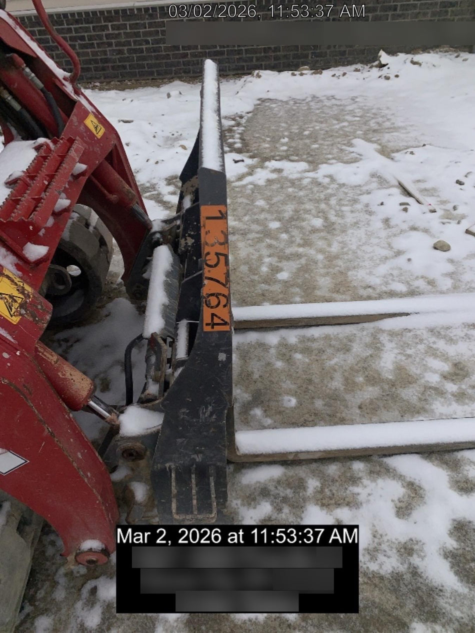 2021 PALADIN 48" Pallet Forks - Paladin