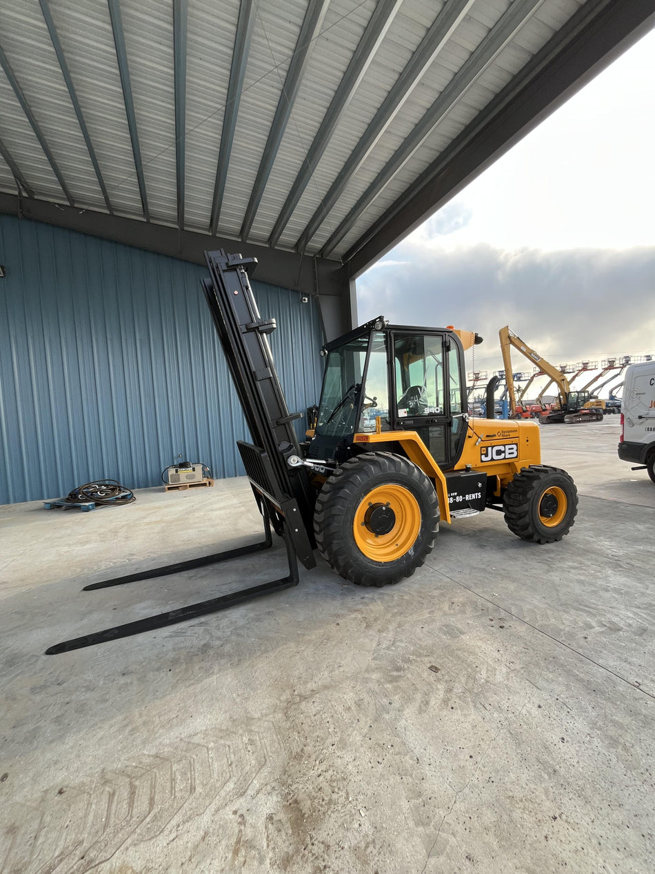 2025 JCB 940-4