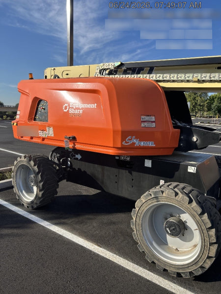 2023 JLG 660SJ