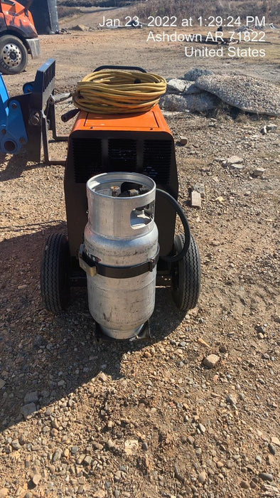 2021 Lincoln Electric Ranger 305 LPG LPG One-Pak (includes undercarriage, tank holder & tank strap) ORANGE