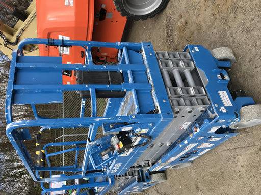 2019 Genie GS-1930 Fixed Rails with Chain Entry