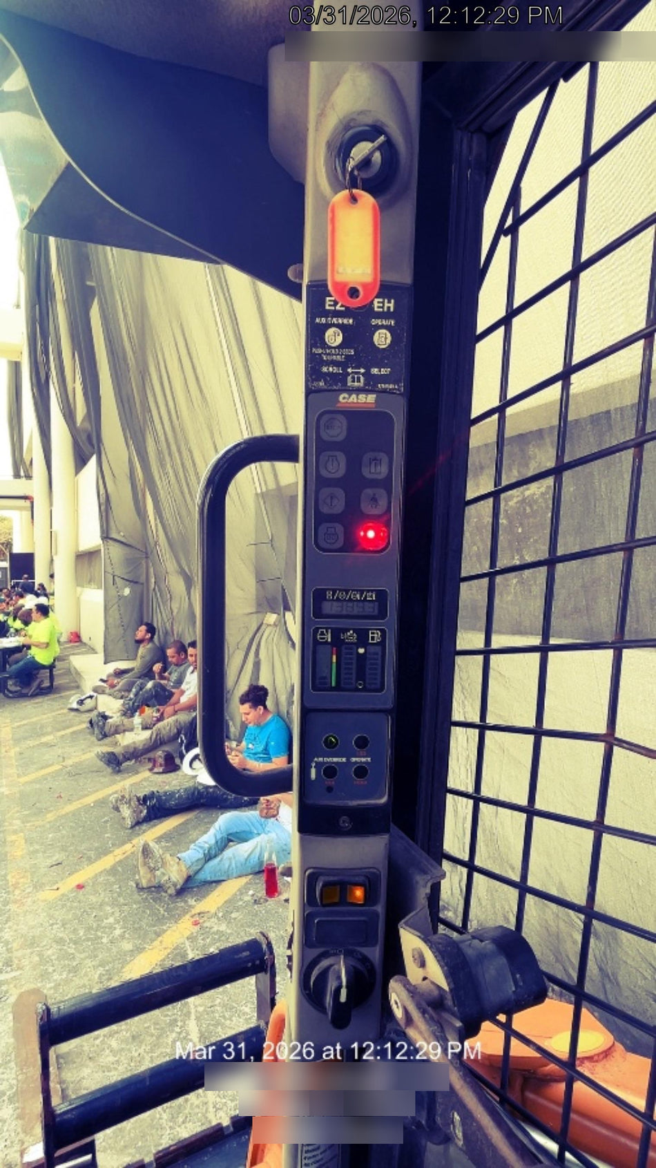 2018 CASE TV380