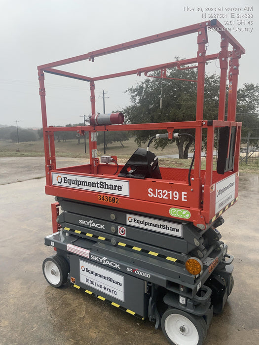 2023 SKYJACK SJ3219
