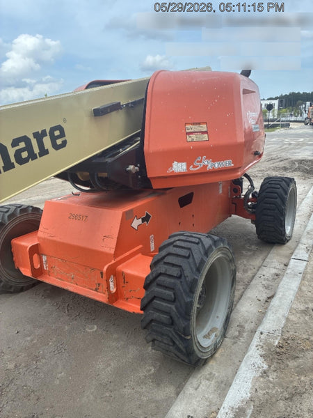 2022 JLG 660SJ