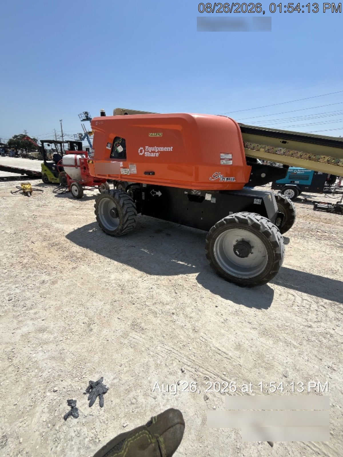 2025 JLG 660SJ
