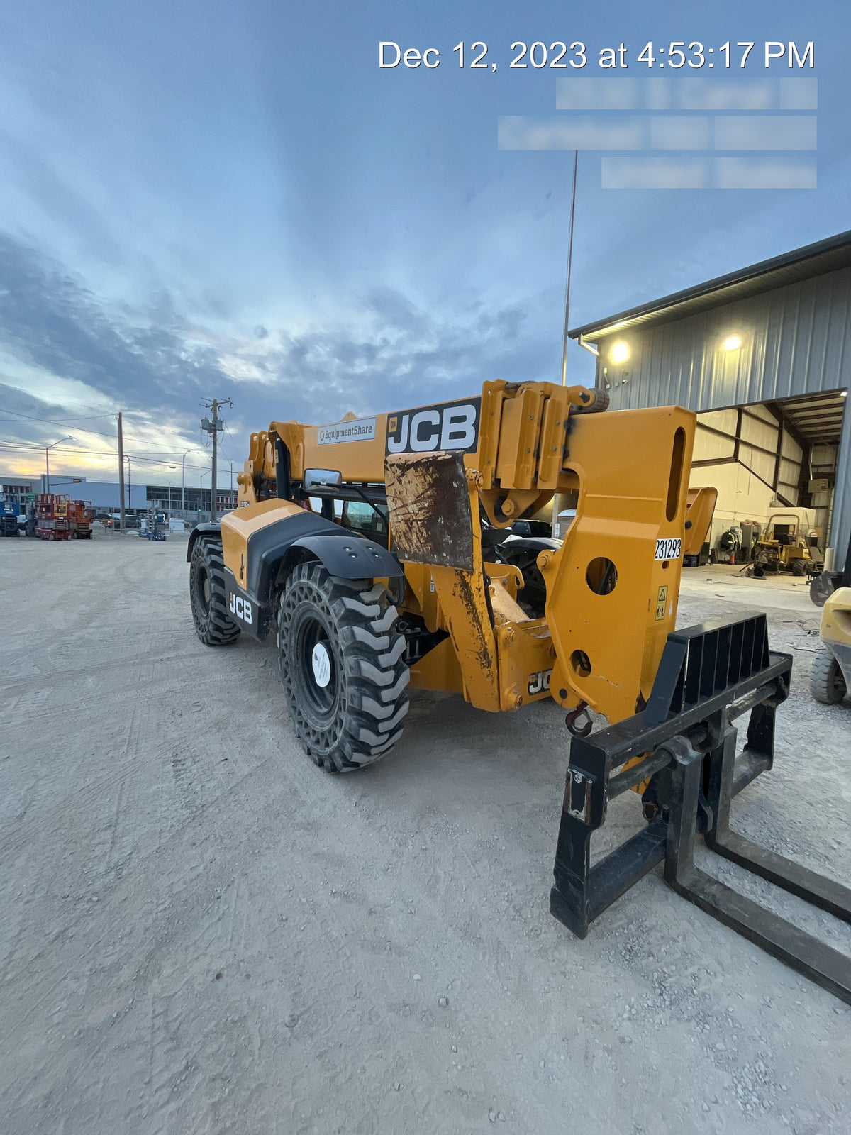 2022 JCB 512-56