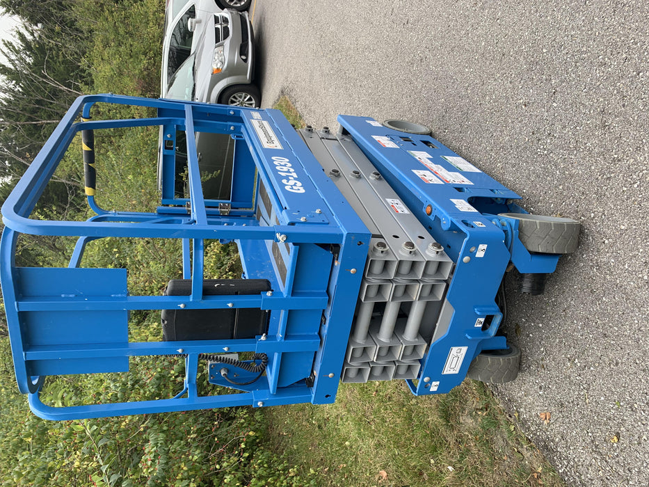 2020 Genie GS-1930 Solid Non Marking Tires, Beacon, Folding rails with half height swing gate