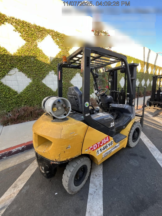 2022 TOYOTA 8FGU25 LP w/ Scale