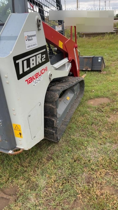 2022 TAKEUCHI TL8R2-R