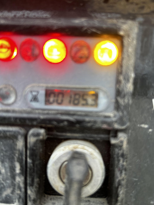 2022 VAC-TRON LP573XDT