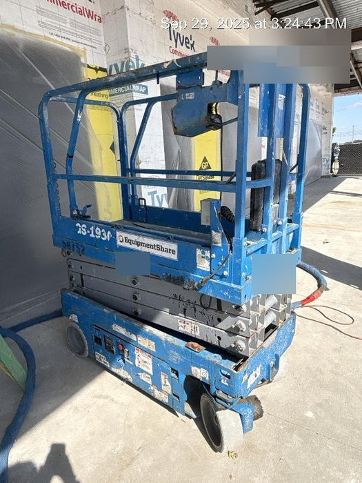 2019 Genie GS-1930 Fixed Rails with Chain Entry