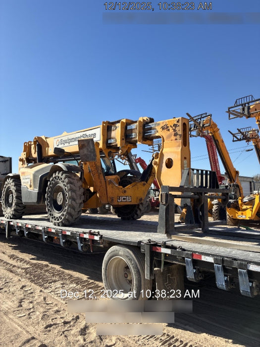 2019 JCB 512-56 Enclosed Cab, 109 HP, Solid Tires, Worklights, Beacon, Aux Hydraulics, Lifting Eye w/60" Carriage/60" Forks