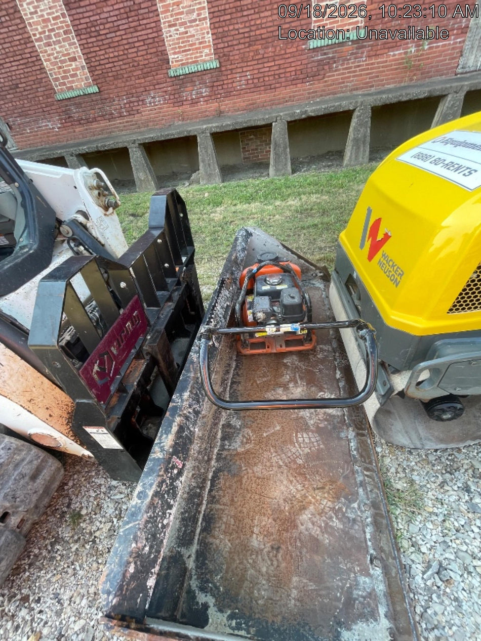 2022 Multiquip MVC88VTHW Plate Compactor, 20", w/Water Tank, Honda GX160