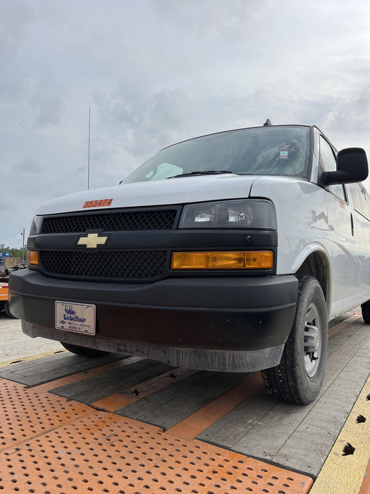 2023 CHEVROLET Express Van - Rental