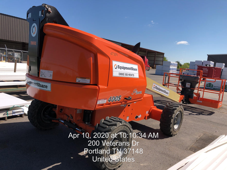 2019 JLG 400S