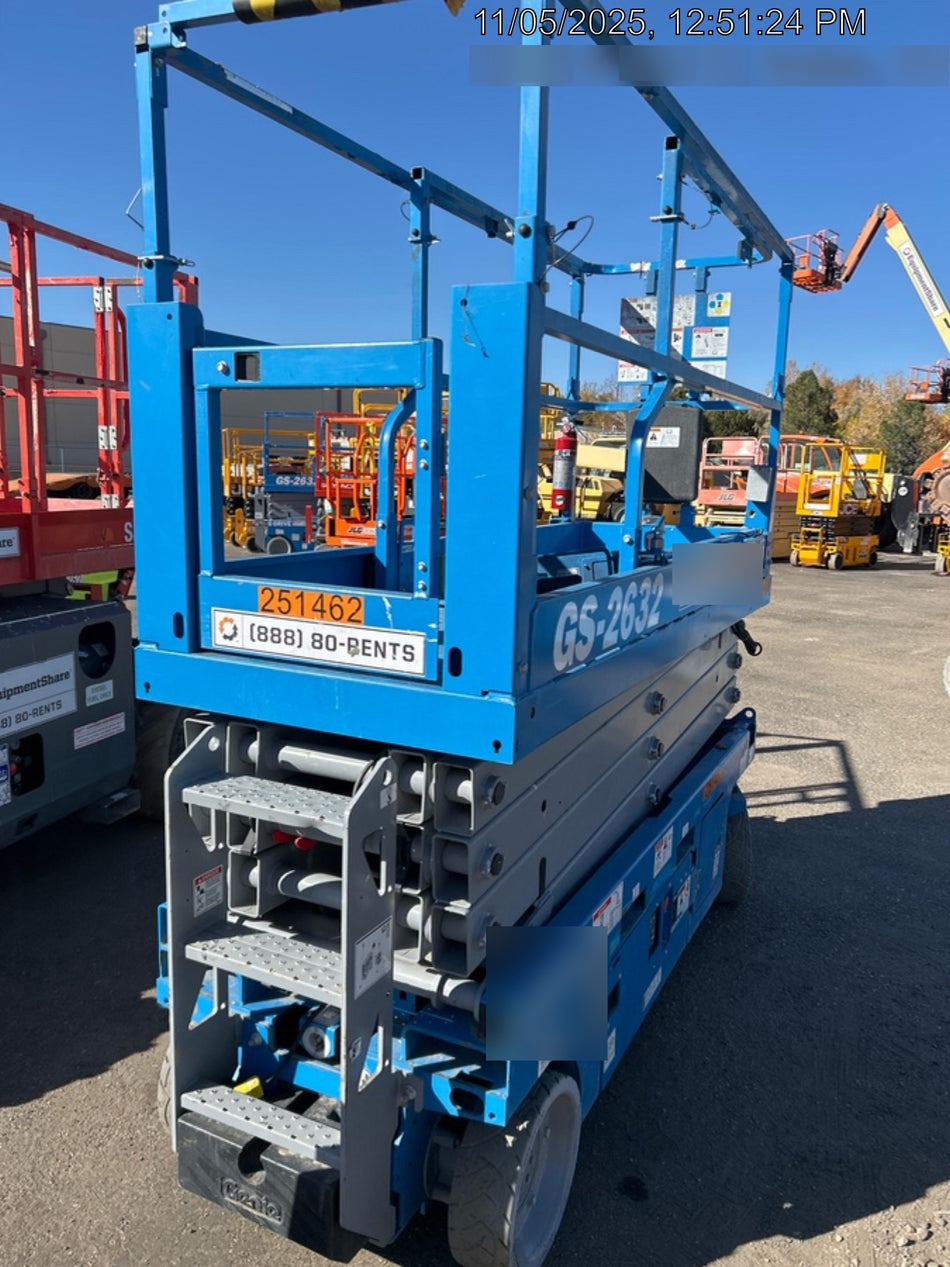 2022 GENIE GS-2632