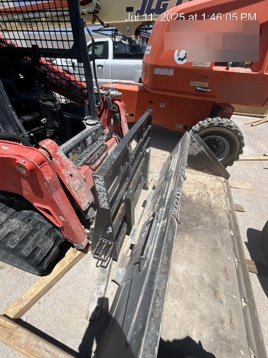 2022 ARROW MATERIAL HANDLING 48" Pallet Forks - Arrow