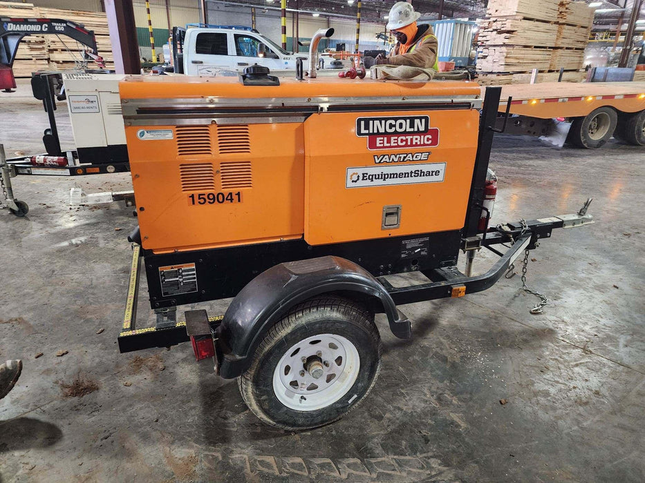 2021 Lincoln Electric Vantage 322 Vantage 322 Ready Pak 3 w/ Decals, ORANGE (includes trailer, cable rack, fender light kit) NO Telematics