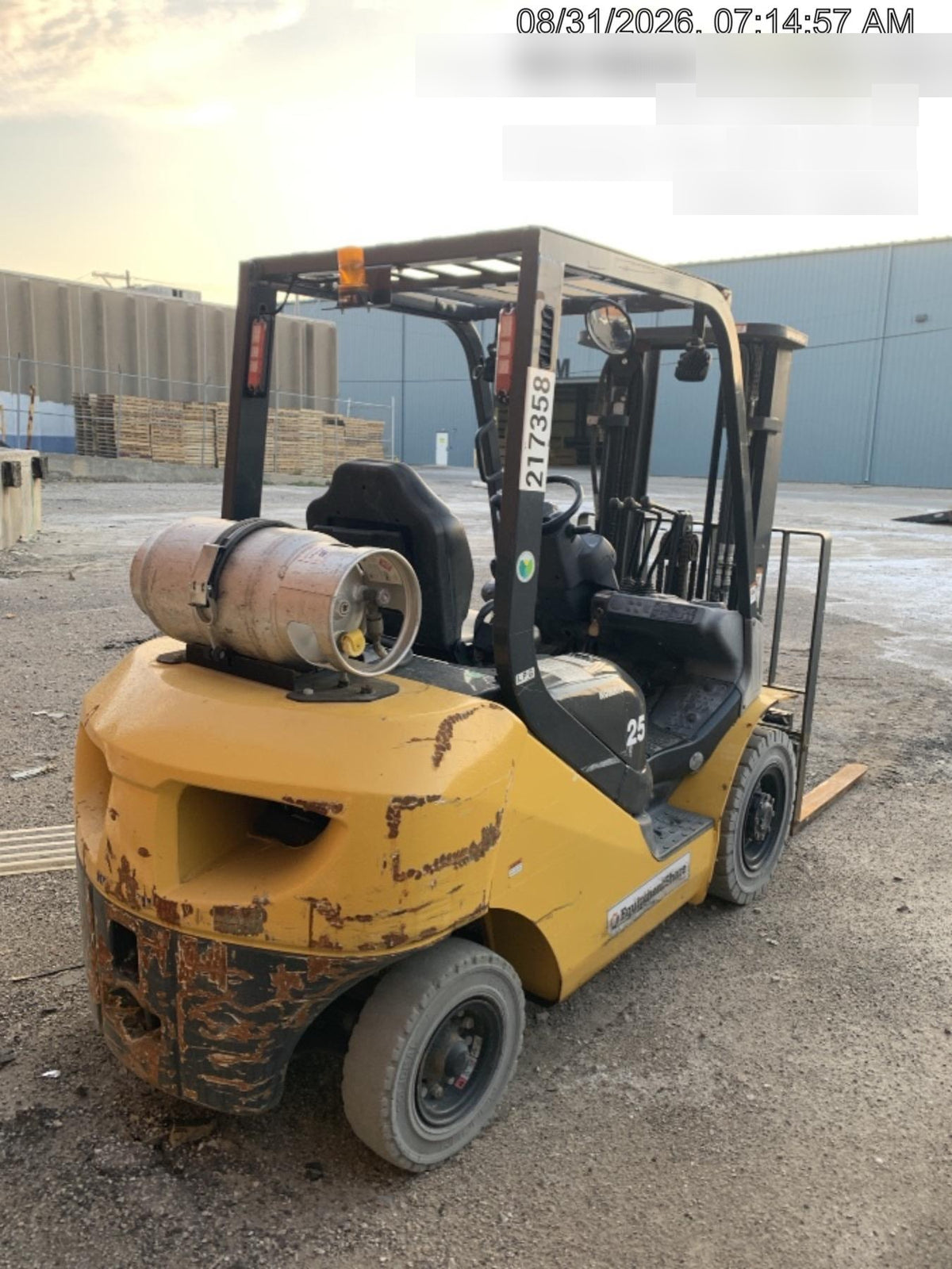 2022 KOMATSU FG25T-16