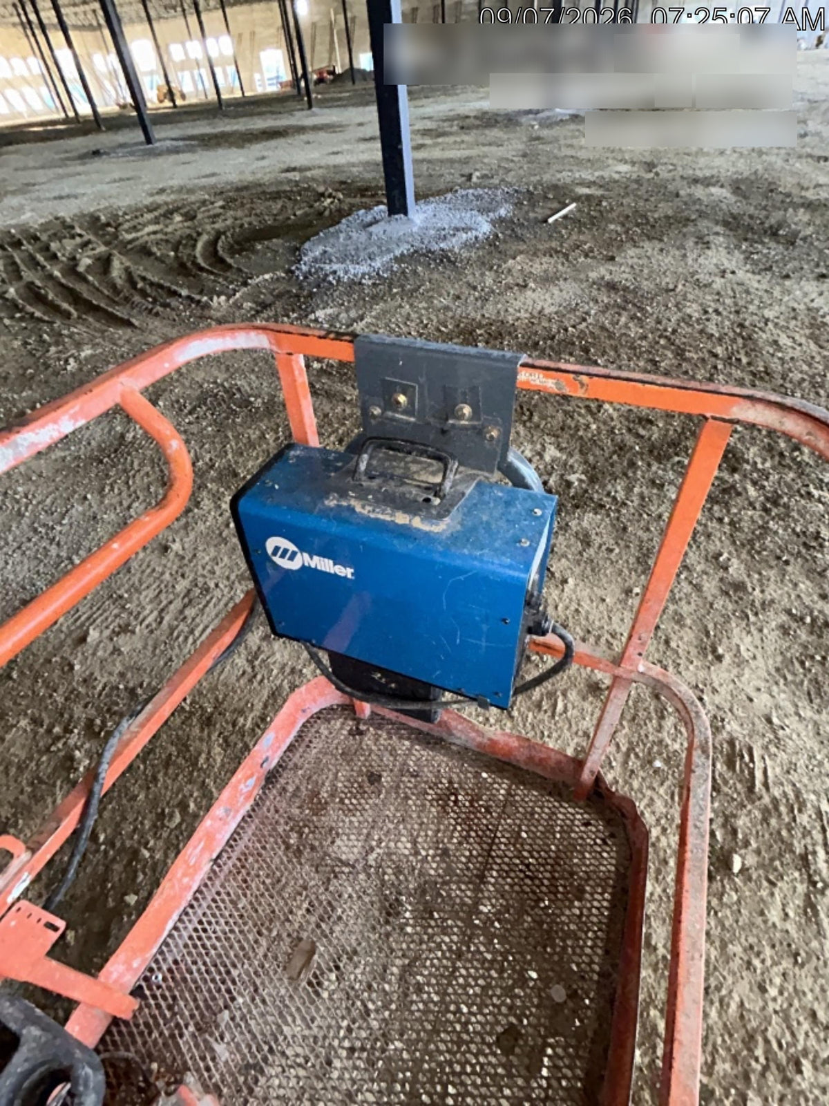 2025 MILLER ELECTRIC CST-282