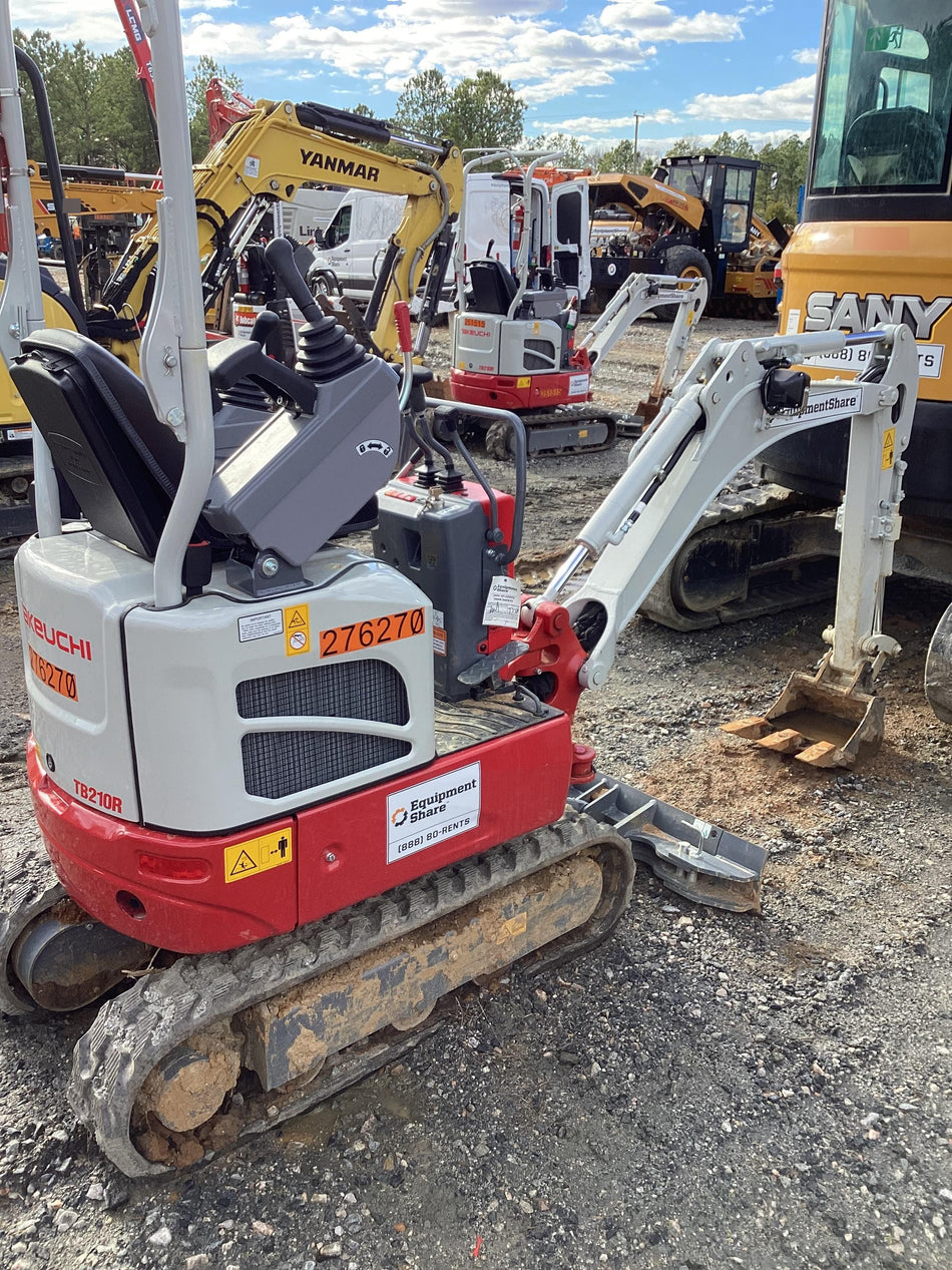 2022 TAKEUCHI TB210R