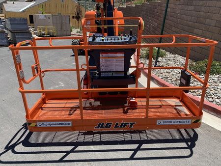 2021 JLG 660SJ