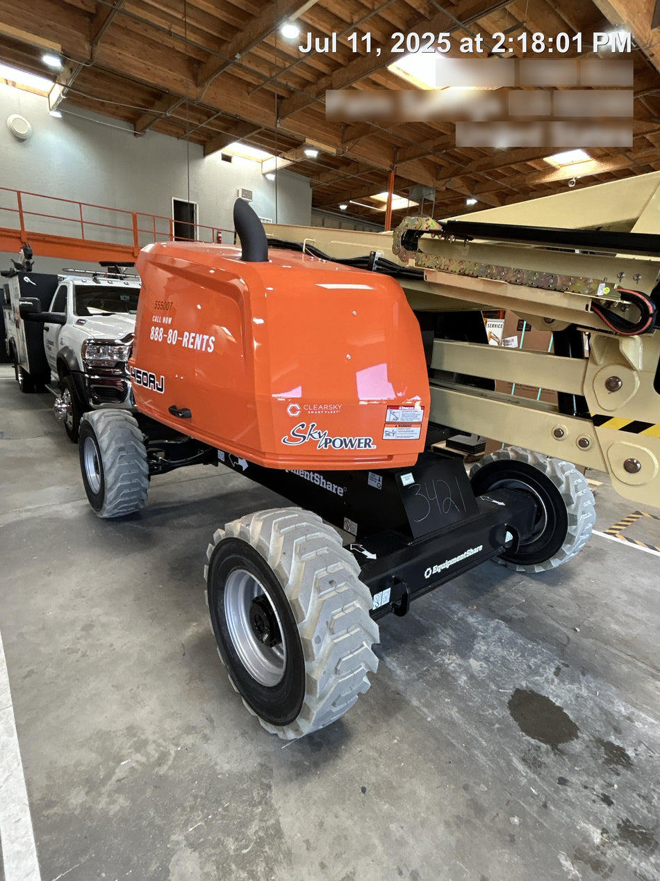 2025 JLG 450AJ