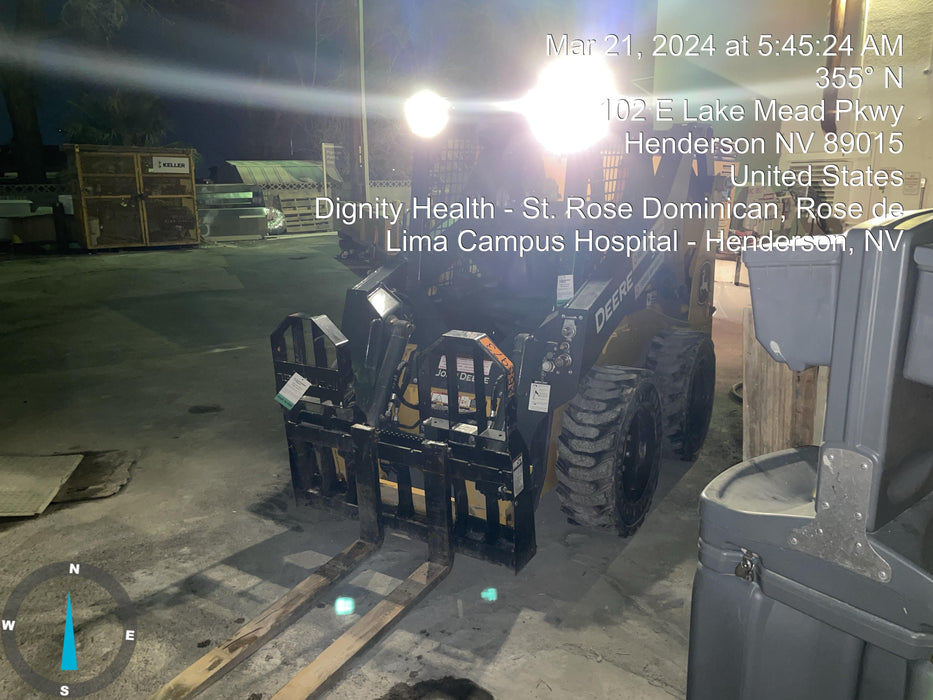 2021 TAKEUCHI 48" Pallet Forks - Takeuchi