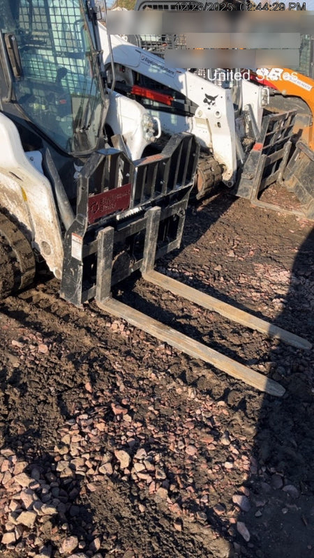 2024 VIRNIG 48" Pallet Forks - Virnig