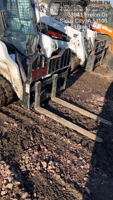 2024 VIRNIG 48" Pallet Forks - Virnig