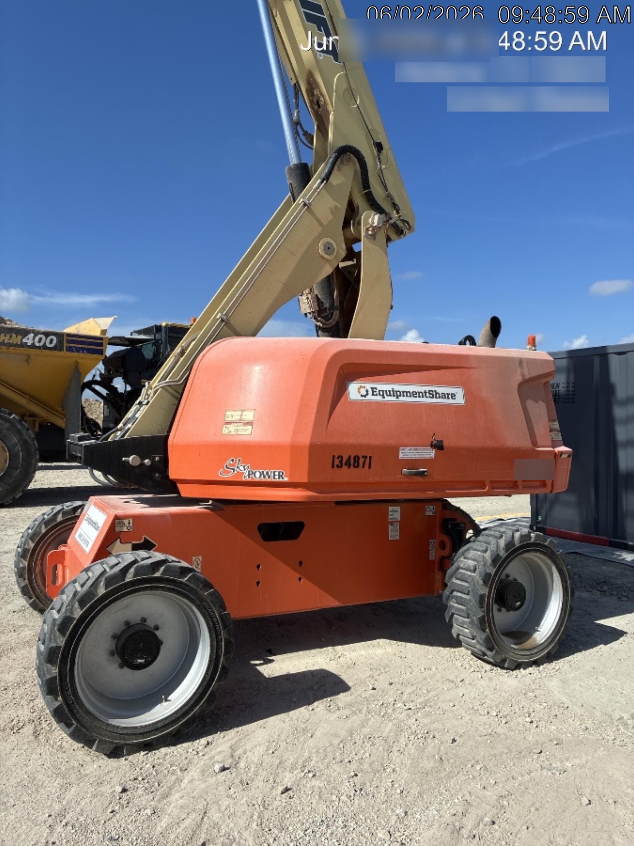 2021 JLG 660SJ