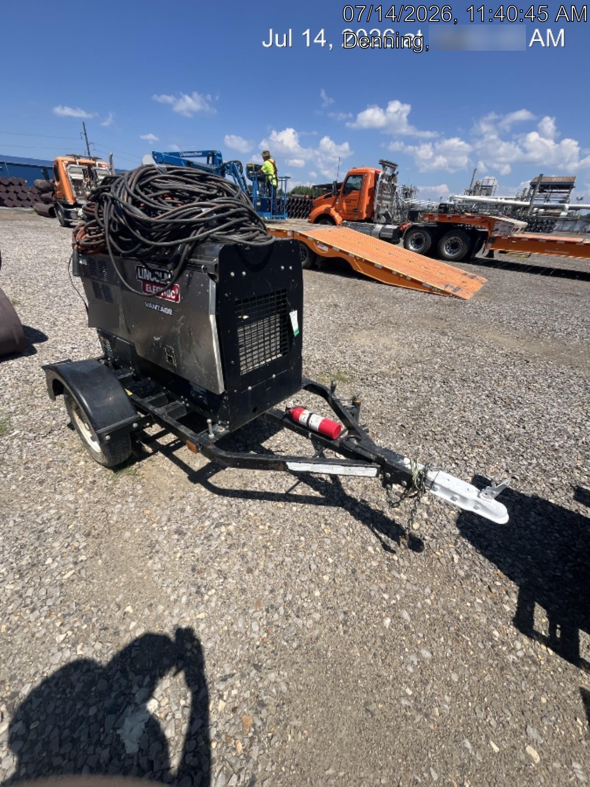 Lincoln Electric Vantage 322 Lincoln Vantage 322 Welder w/Trailer